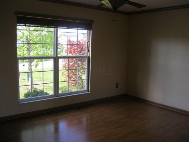 4812 Amber Crossing Road Columbus, OH 43232 - Photo 8 of 20 Gallery Image 8