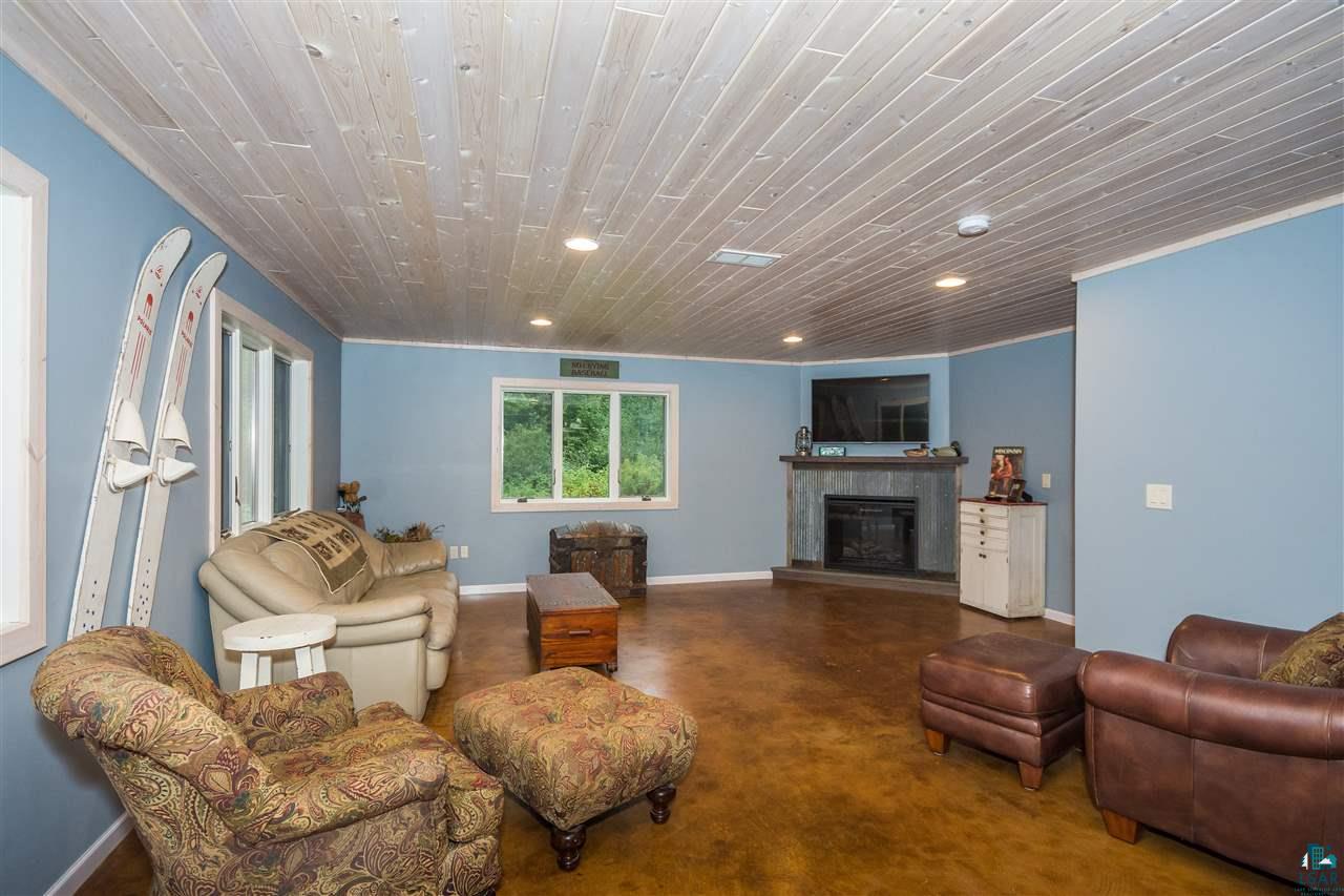 4237 Leggate Road Superior, WI 54880 - Photo 16 of 25