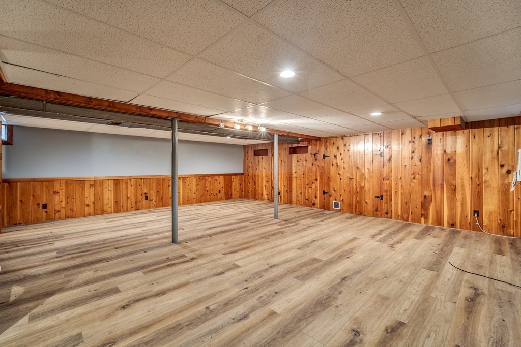 213 Wolf Swamp Road Longmeadow, MA 01106 - Photo 26 of 32 Gallery Image 26