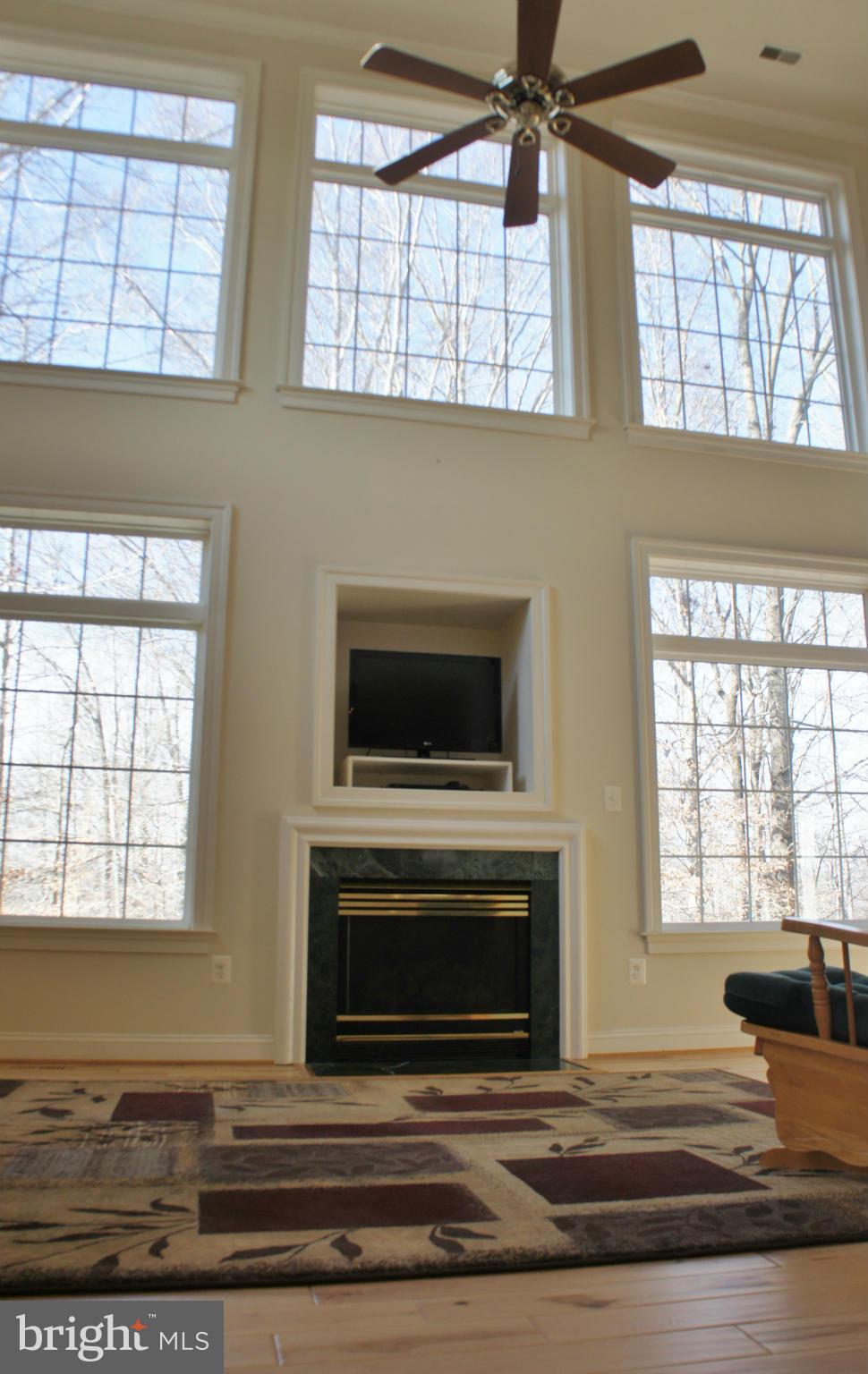 4614 Green Ridge Court Huntingtown, MD 20639 - Photo 12 of 30 Family Room