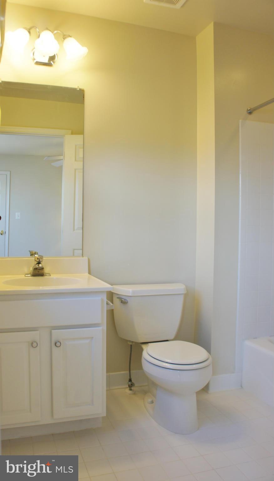 4614 Green Ridge Court Huntingtown, MD 20639 - Photo 21 of 30 Ceramic tiled B/R #2 bath