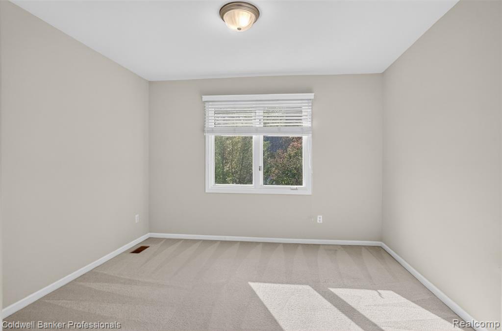 1357 Kentfield Drive Rochester, MI 48307 - Photo 42 of 71