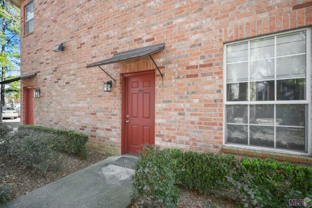 $147,900 | 900 Dean Lee Drive, Unit 106, Baton Rouge, LA 70820