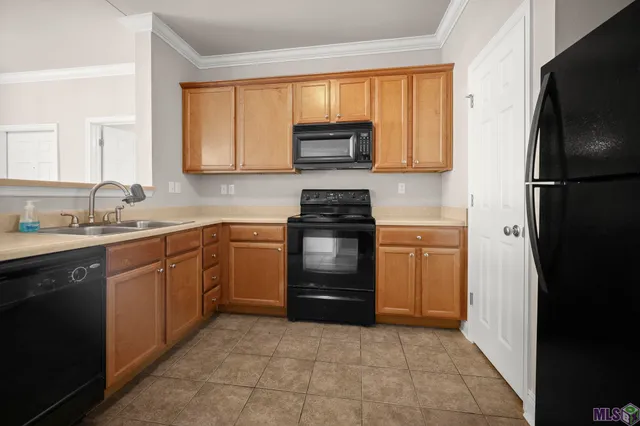 $147,900 | 900 Dean Lee Drive, Unit 106, Baton Rouge, LA 70820