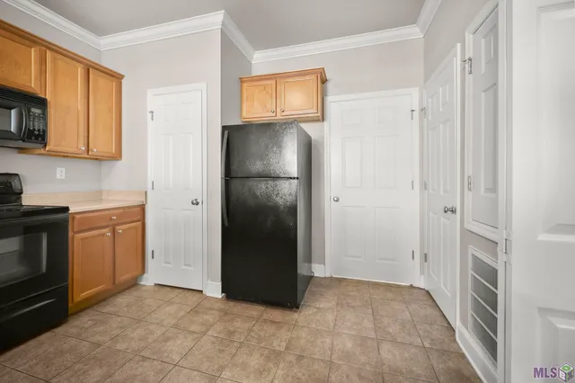 $147,900 | 900 Dean Lee Drive, Unit 106, Baton Rouge, LA 70820