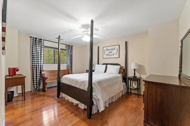 $984,500 | 1019 Towering Oaks Street, Magnolia, TX 77355