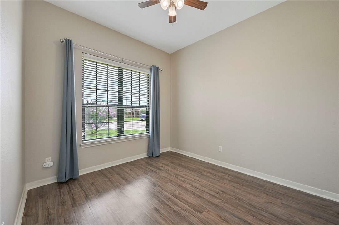 2724 Rivers End Drive College Station, TX 77845 - Photo 7 of 19