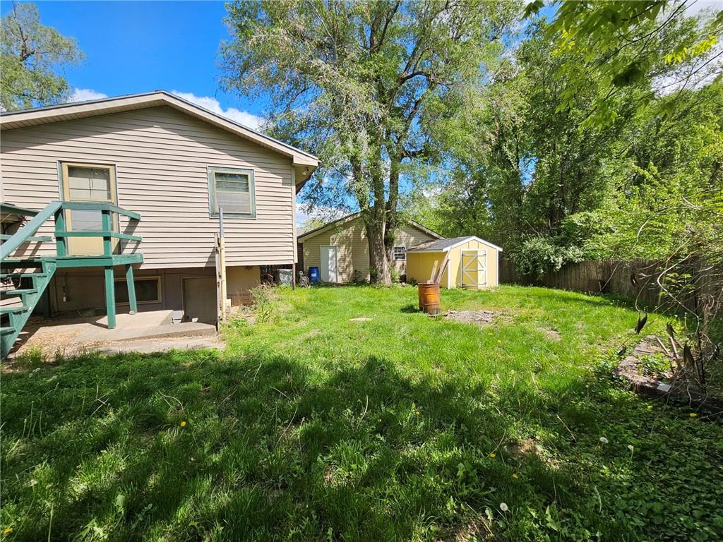 6004 Amazonia Road St. Joseph, MO 64505 - Photo 30 of 33