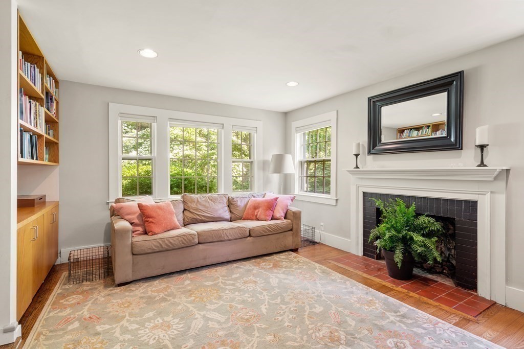 104 Lincoln Road Wayland, MA 01778 - Photo 14 of 38 Gallery Image 14