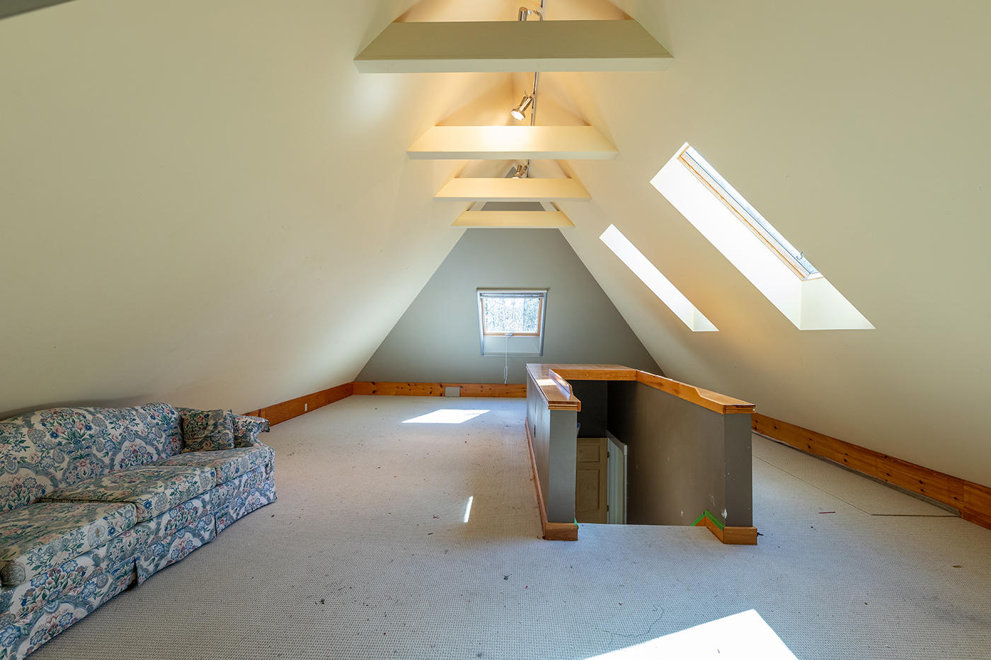 305 Howe Hill Road Camden, ME 04843 - Photo 23 of 34 IMG_3406