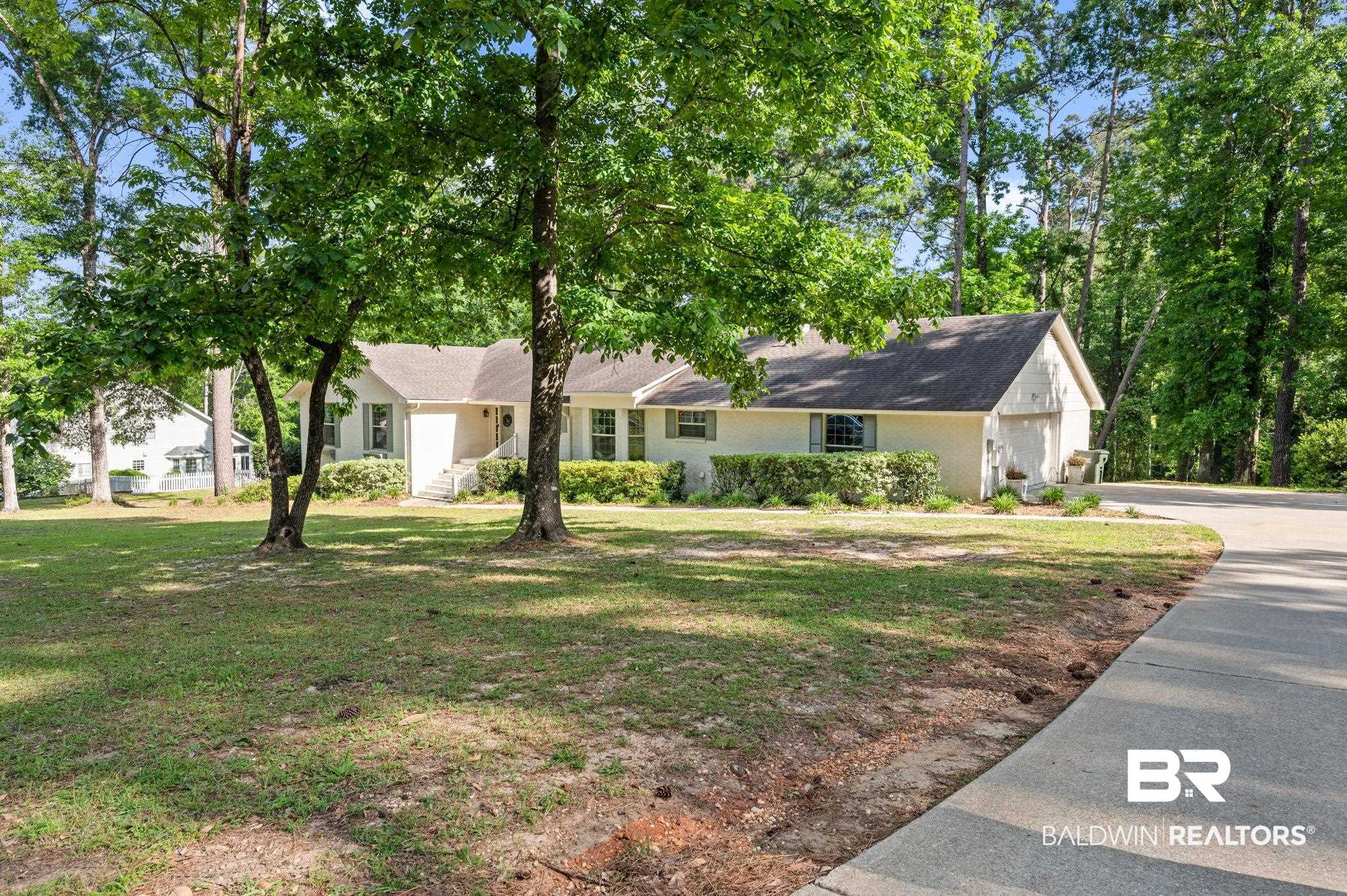 7246 Cadet Drive Daphne, AL 36527 - Photo 3 of 48