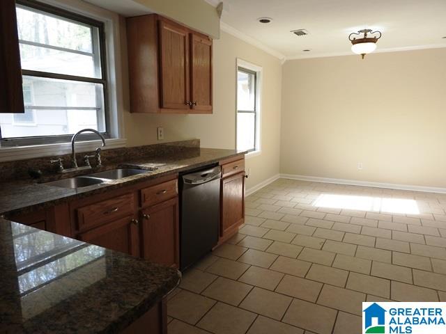317 Sun Valley Road Birmingham, AL 35215 - Photo 14 of 44