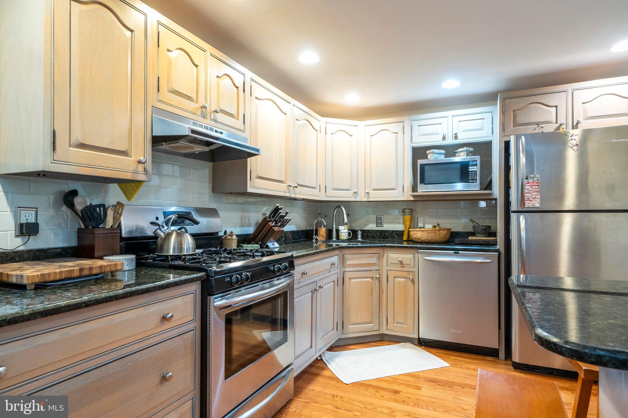 501 Laverock Road Glenside, PA 19038 - Photo 6 of 38 Gallery Image 6