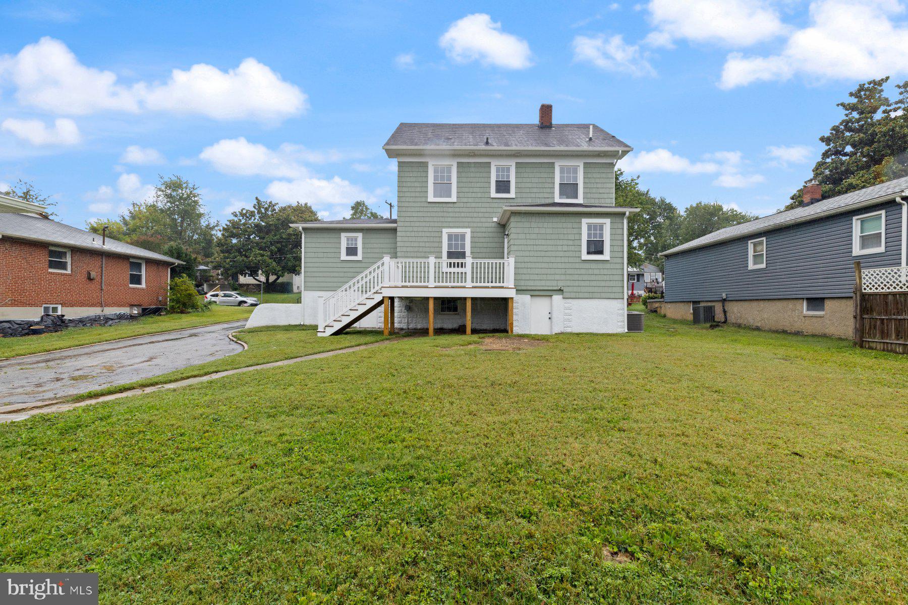 509 Valcour Road Catonsville, MD 21228 - Photo 30 of 40 a front view of a house with a yard