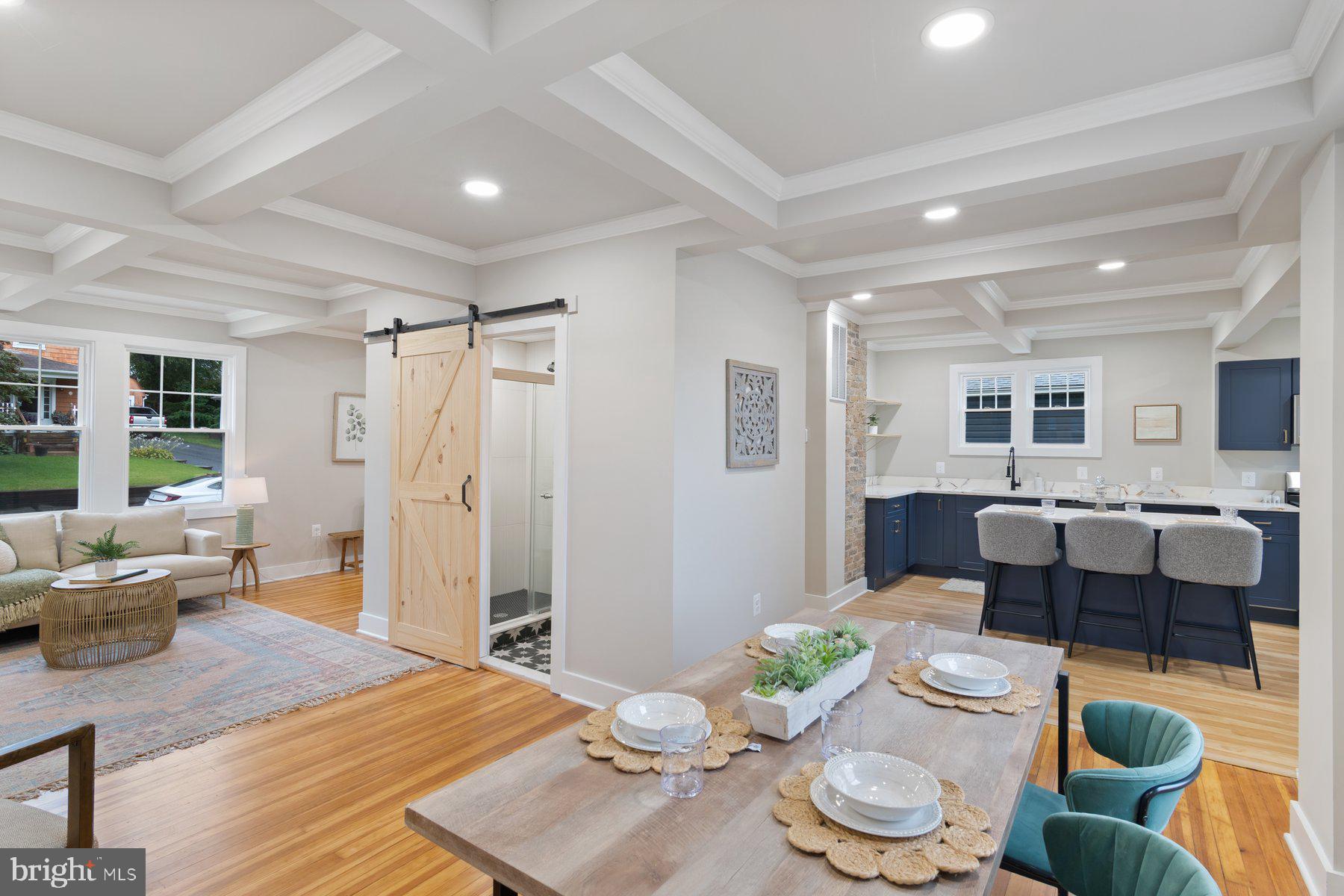 509 Valcour Road Catonsville, MD 21228 - Photo 8 of 40 a living room with furniture and a table