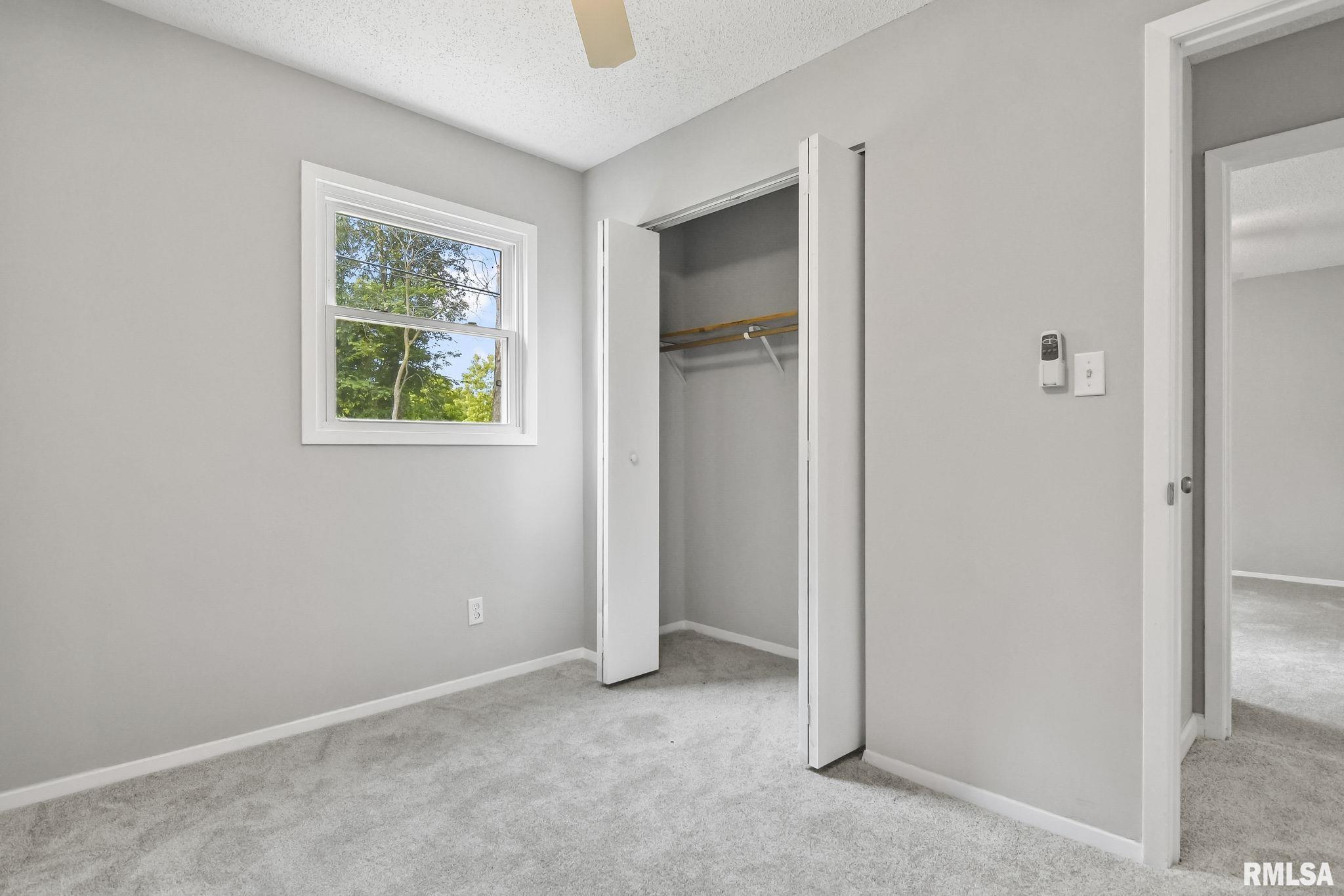 100 Hawkeye Way Springfield, IL 62707 - Photo 17 of 30