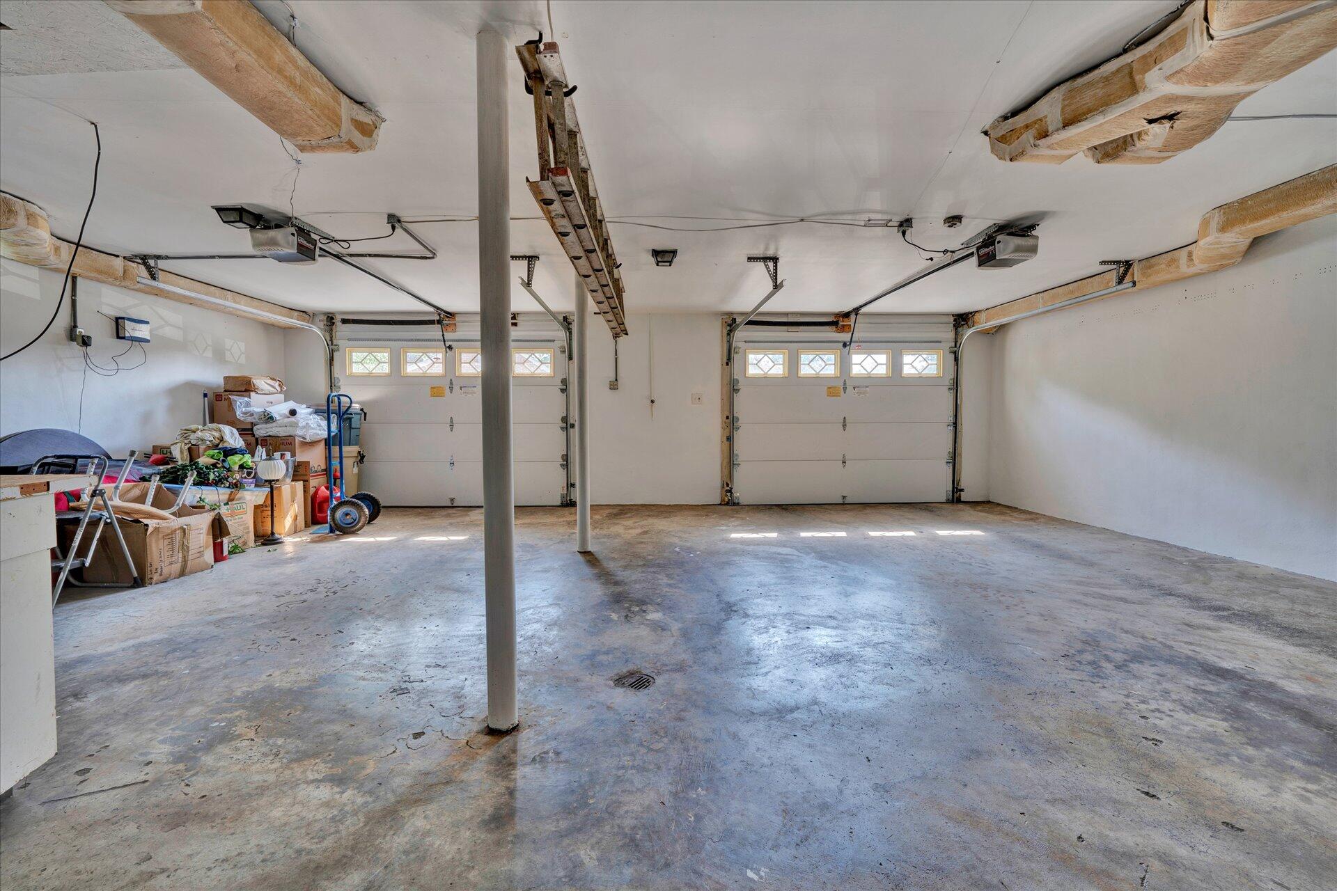 2501 Sprucewood Road Southwest Roanoke, VA 24015 - Photo 33 of 46 Garage