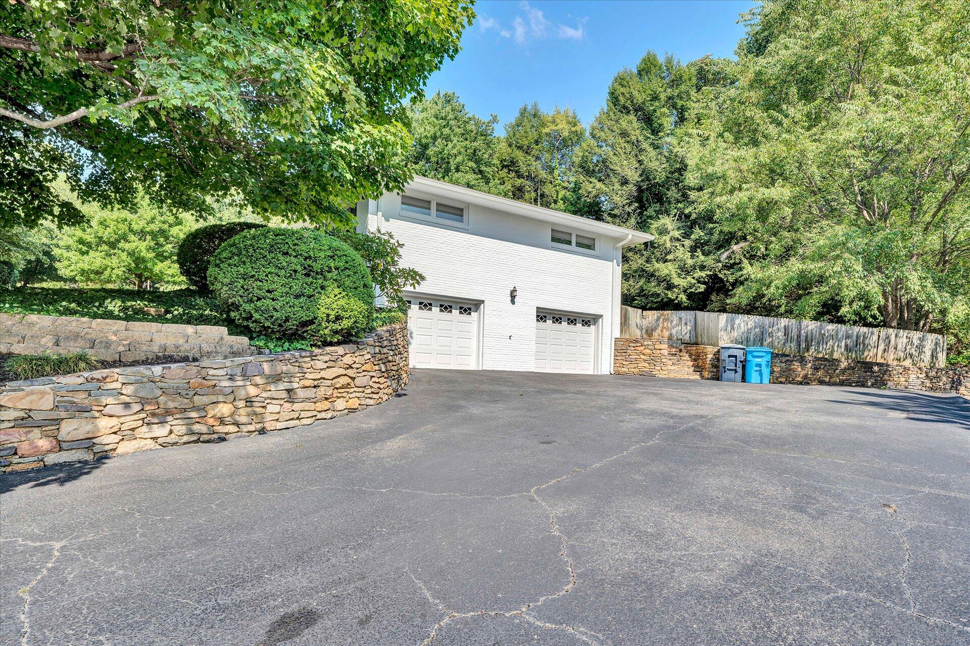 2501 Sprucewood Road Southwest Roanoke, VA 24015 - Photo 44 of 46 45-DSC00118