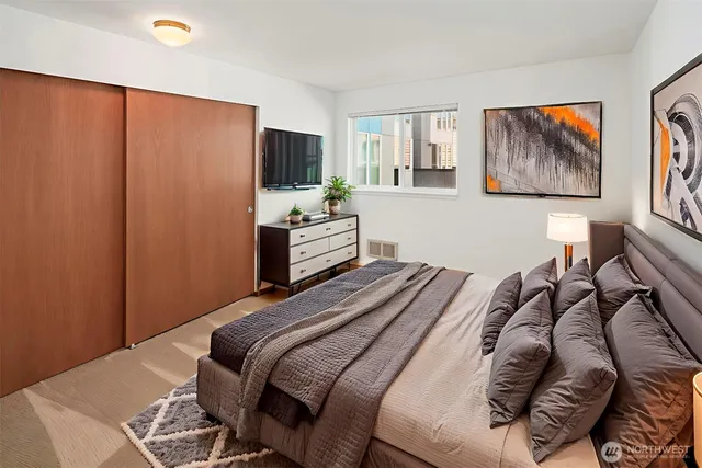 $424,995 | 1312 South Massachusetts Street, Unit 202, Seattle, WA 98144