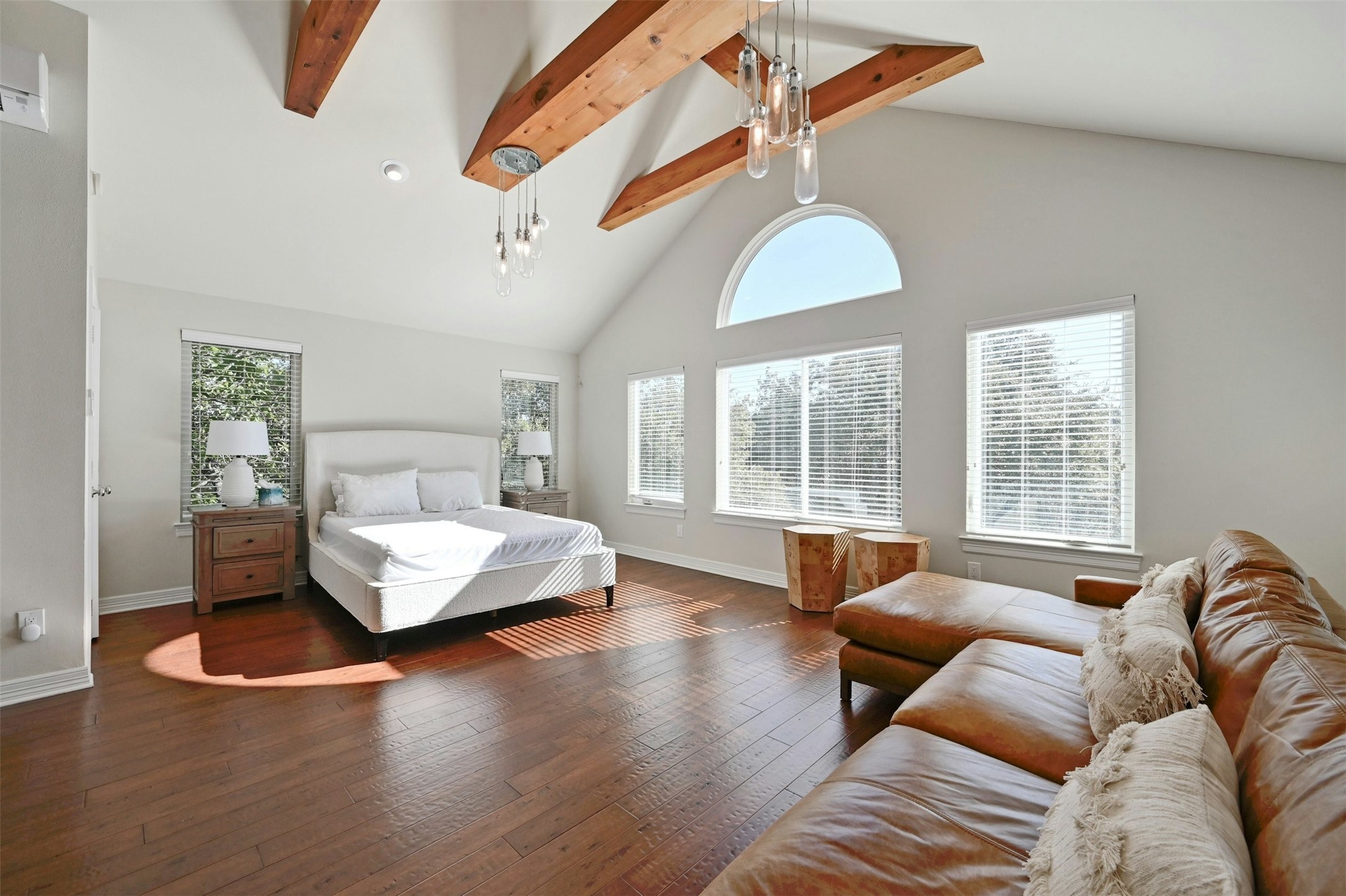 5606 Craggy Point Austin, TX 78731 - Photo 28 of 39 a living room with furniture and a large window