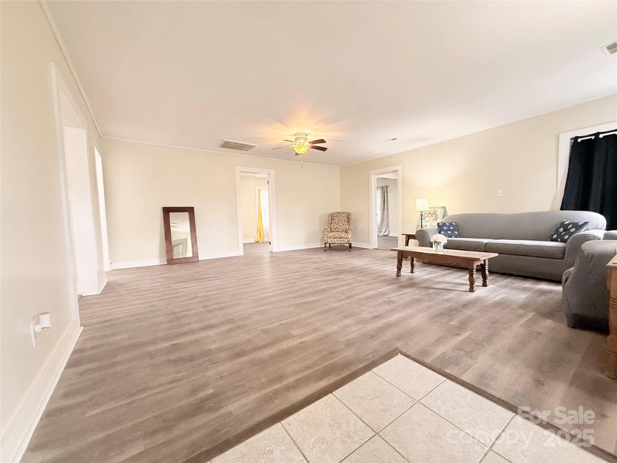 3465 Peniel Road Tryon, NC 28782 - Photo 4 of 21 a living room with furniture and a table