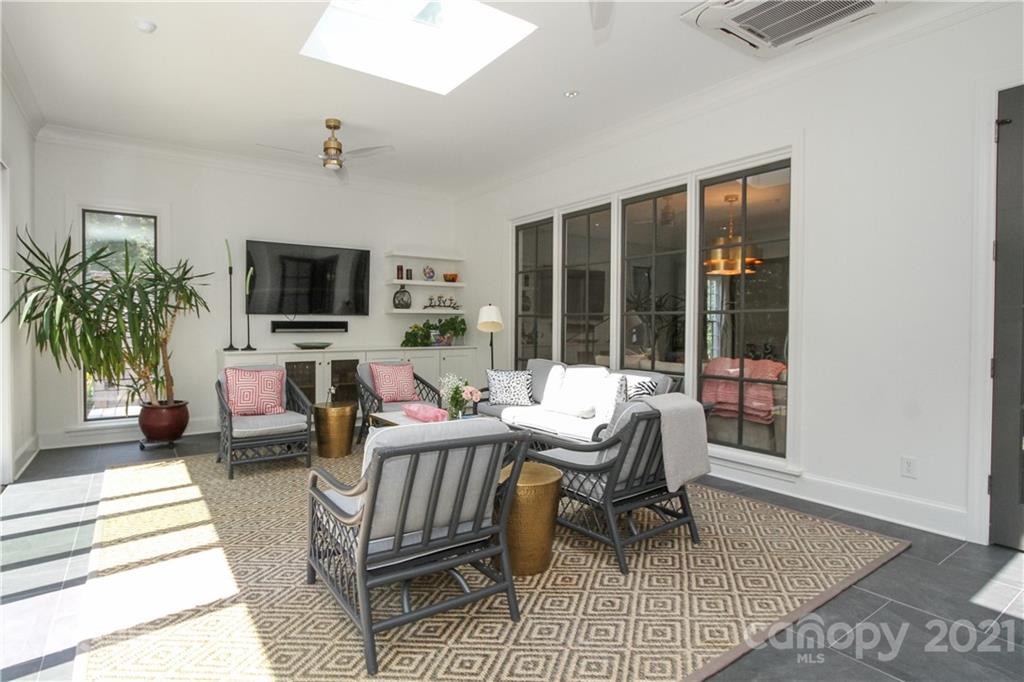 5200 Hardison Road Charlotte, NC 28226 - Photo 20 of 47 Gallery Image 20