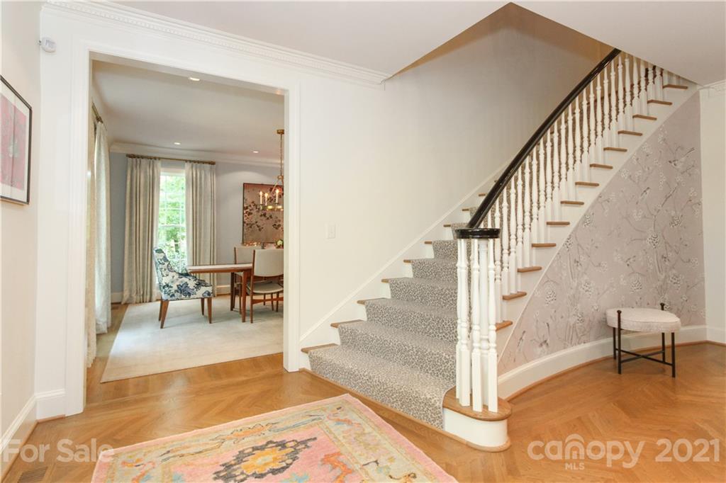 5200 Hardison Road Charlotte, NC 28226 - Photo 3 of 47 Gallery Image 3