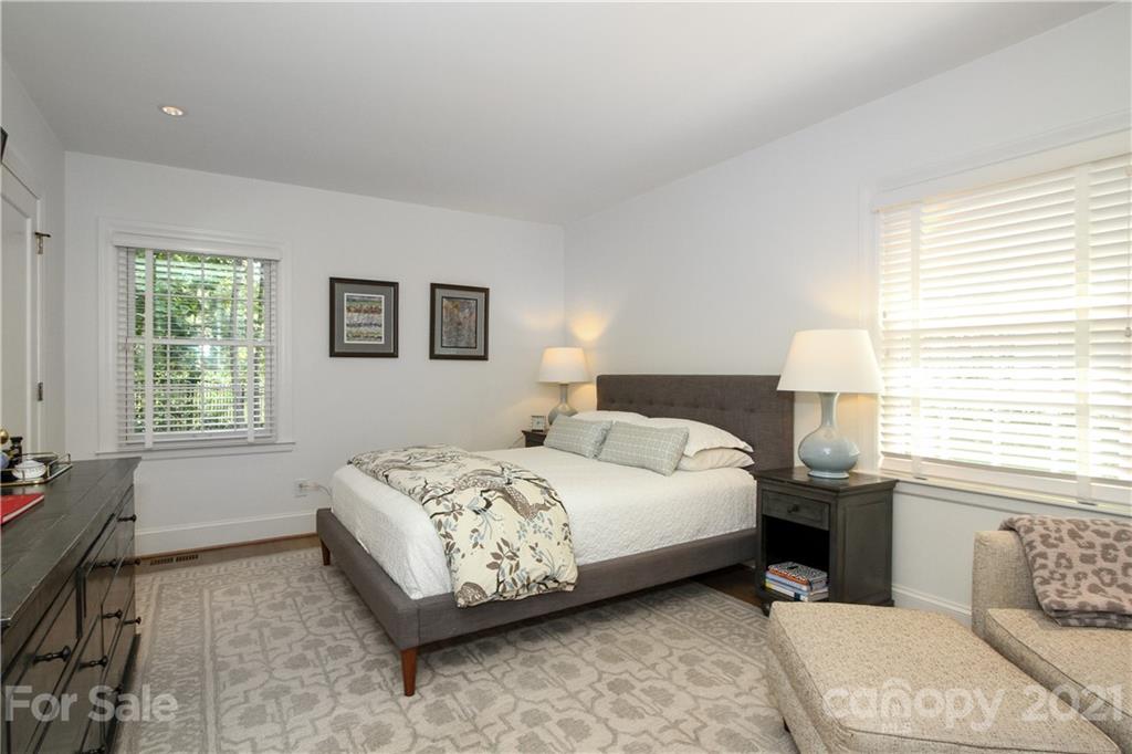 5200 Hardison Road Charlotte, NC 28226 - Photo 23 of 47 Gallery Image 23