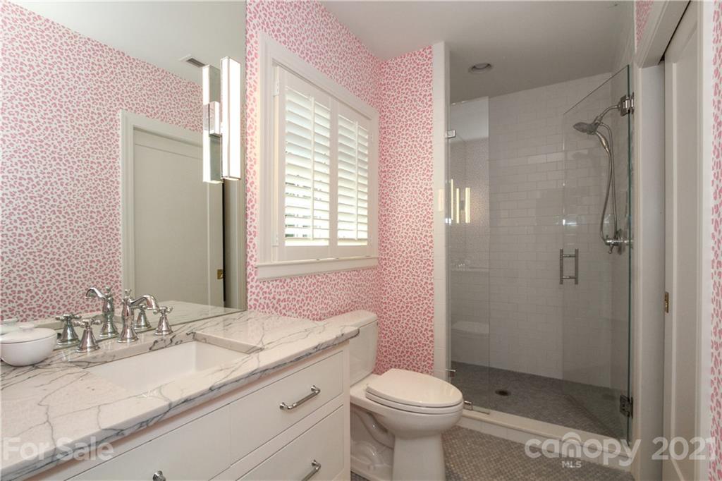 5200 Hardison Road Charlotte, NC 28226 - Photo 32 of 47 Gallery Image 32