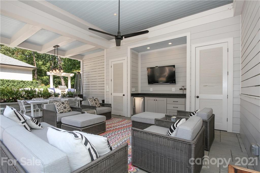 5200 Hardison Road Charlotte, NC 28226 - Photo 42 of 47 Gallery Image 42