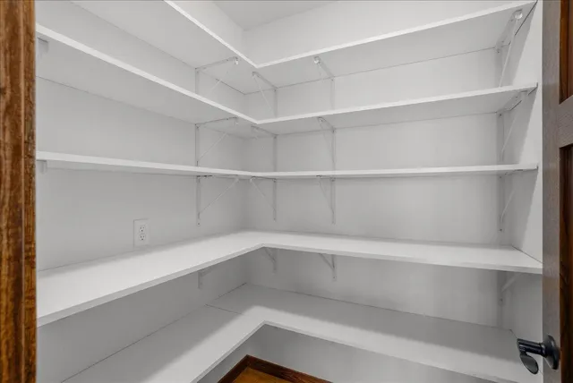 $539,900 | 1633 Rolling Hills Lane, River Falls, WI 54022