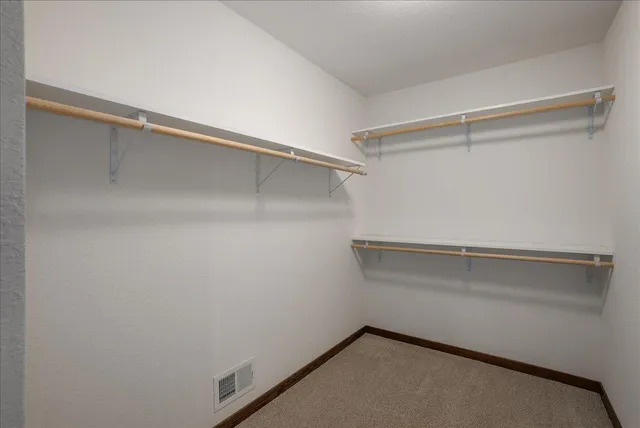 $539,900 | 1633 Rolling Hills Lane, River Falls, WI 54022