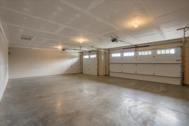 $539,900 | 1633 Rolling Hills Lane, River Falls, WI 54022