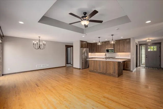 $539,900 | 1633 Rolling Hills Lane, River Falls, WI 54022