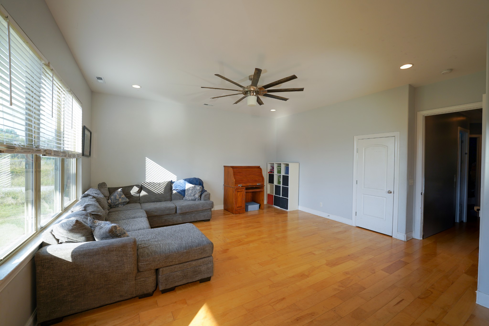 2172 Fellowship Road Mount Juliet, TN 37122 - Photo 29 of 53 a living room with furniture window and a ceiling fan
