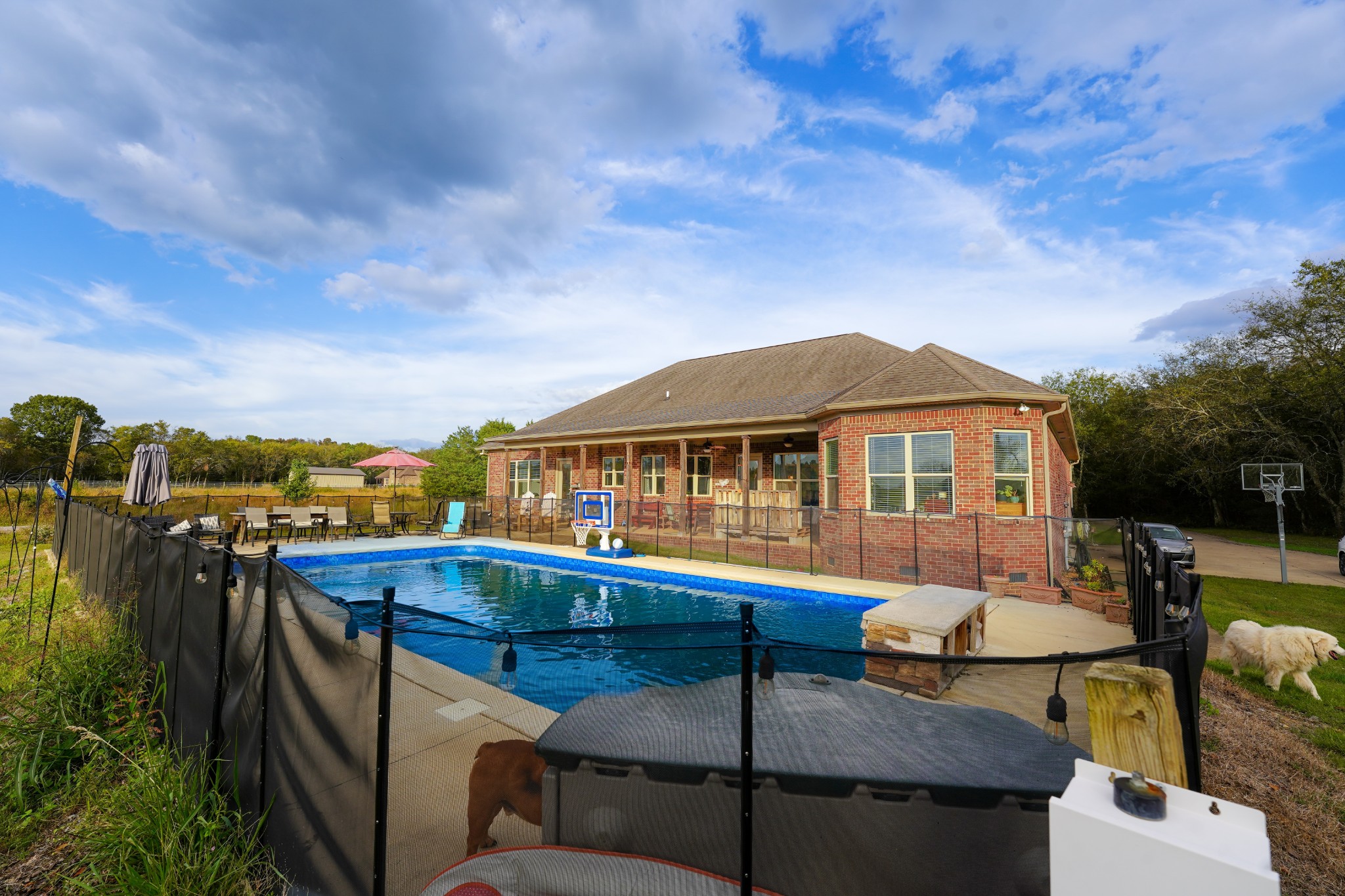 2172 Fellowship Road Mount Juliet, TN 37122 - Photo 6 of 53 a view of a terrace with sitting area