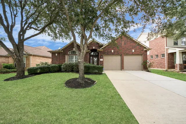 $405,000 | 9427 Thurber Ridge Drive, Spring, TX 77379
