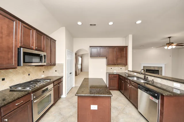 $405,000 | 9427 Thurber Ridge Drive, Spring, TX 77379