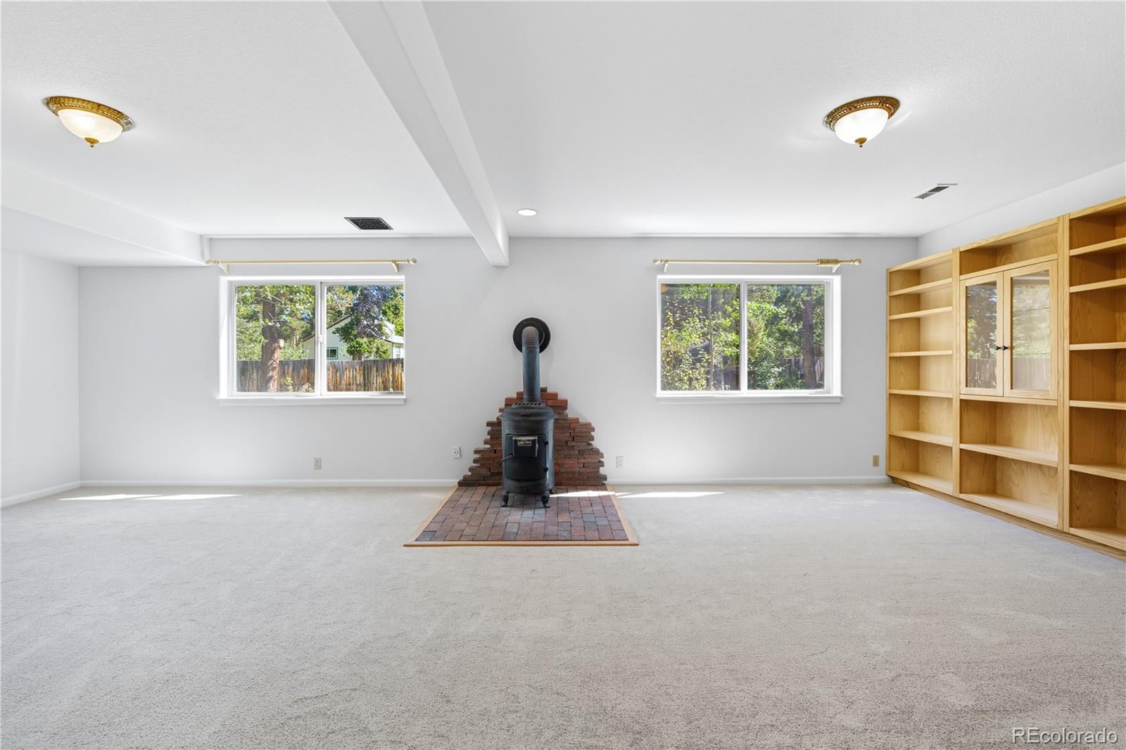 4 Gap Road Black Hawk, CO 80422 - Photo 32 of 43 a big room with windows and closet