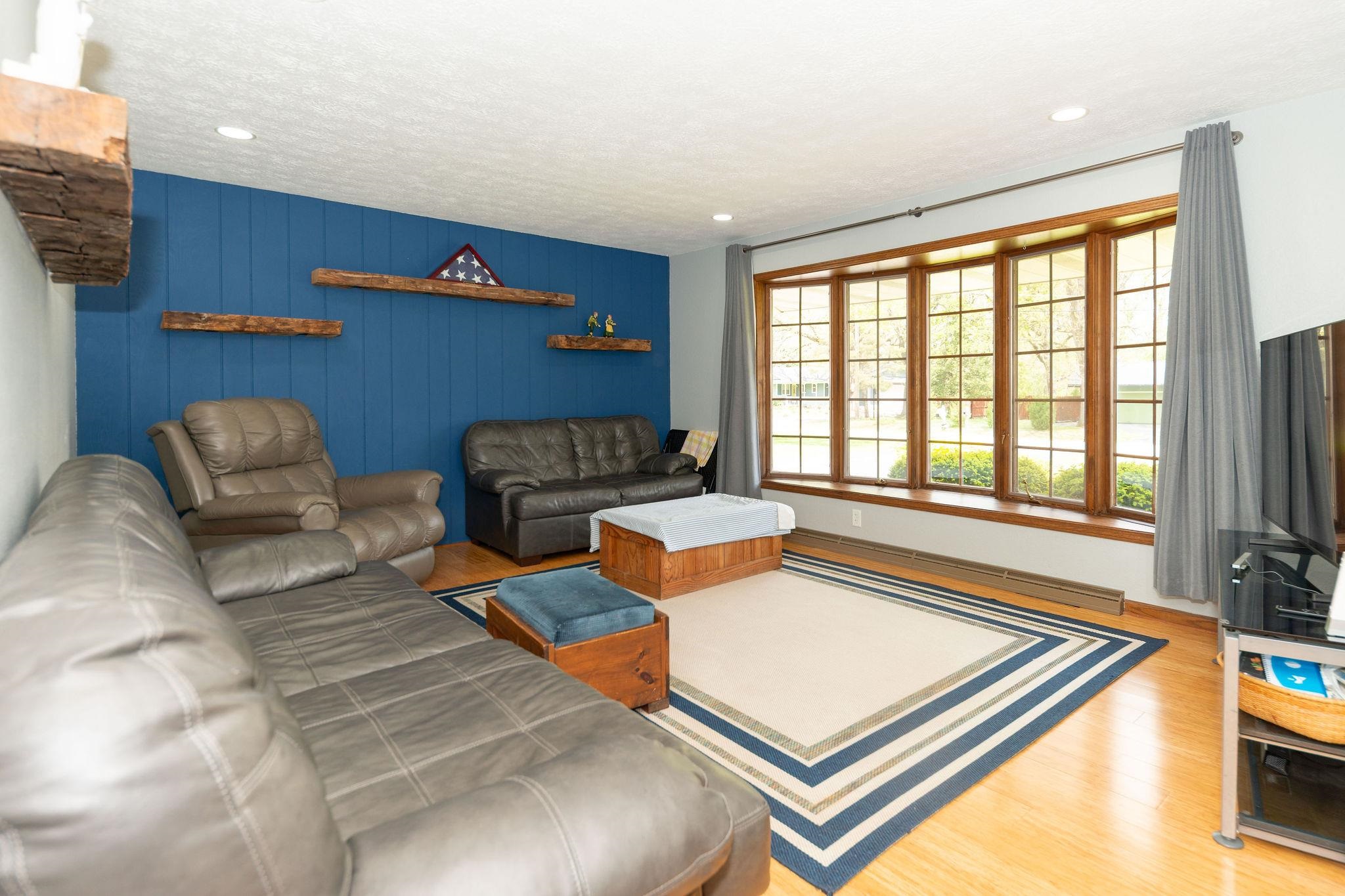 10594 Grover Oaks Road Roscoe, IL 61073 - Photo 46 of 50