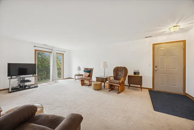 $205,000 | 2689 Jodee Drive, Unit B, Joliet, IL 60436