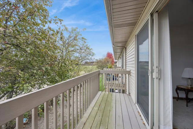 $205,000 | 2689 Jodee Drive, Unit B, Joliet, IL 60436