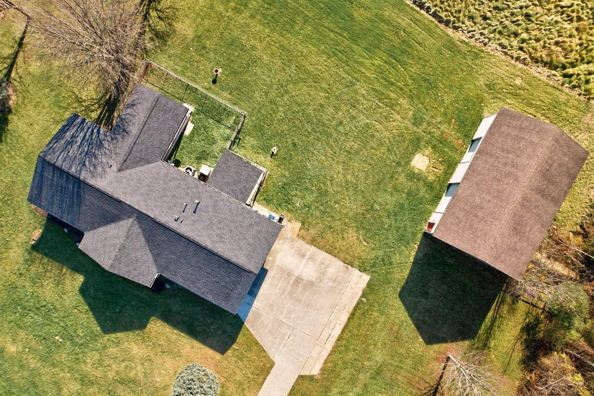 7225 Kochville Road Freeland, MI 48623 - Photo 58 of 68 50127978-57.JPG