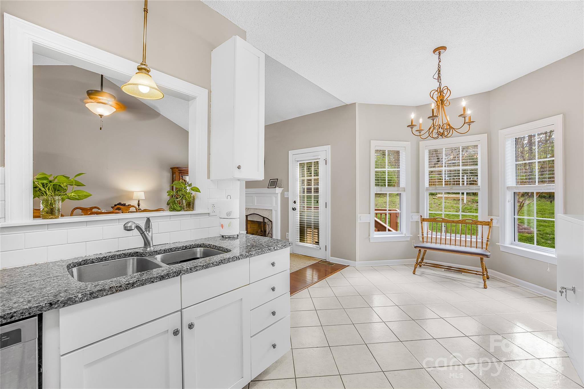 8034 Stevens Mill Road Matthews, NC 28104 - Photo 11 of 27 Gallery Image 11
