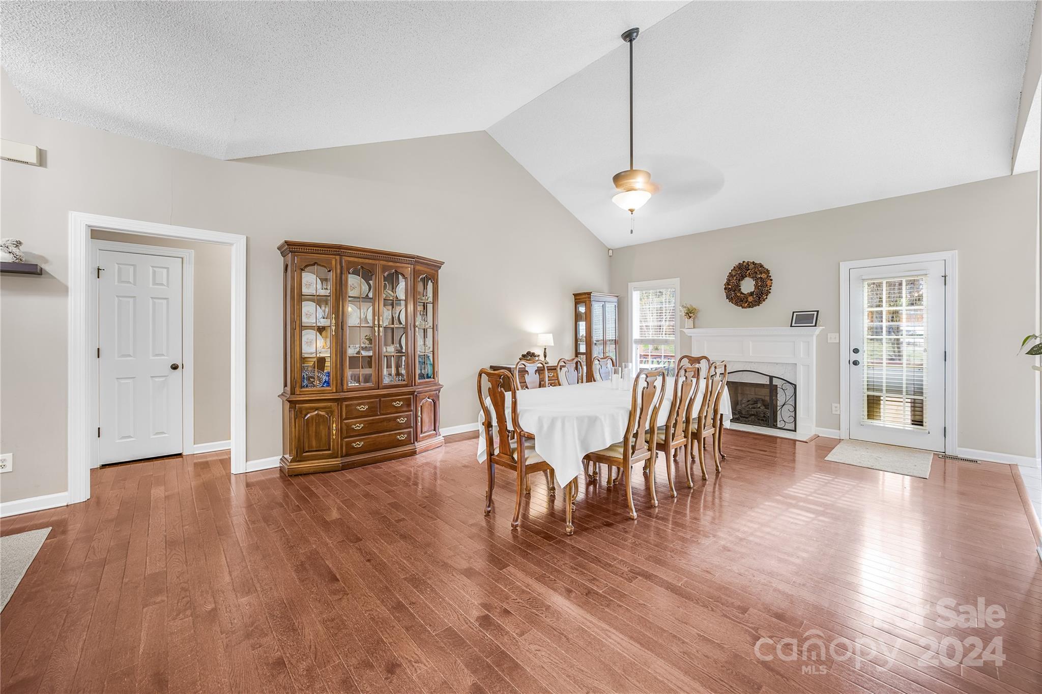 8034 Stevens Mill Road Matthews, NC 28104 - Photo 3 of 27 Gallery Image 3