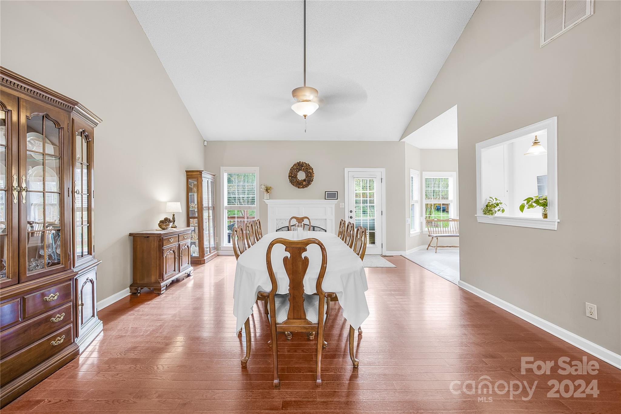 8034 Stevens Mill Road Matthews, NC 28104 - Photo 4 of 27 Gallery Image 4