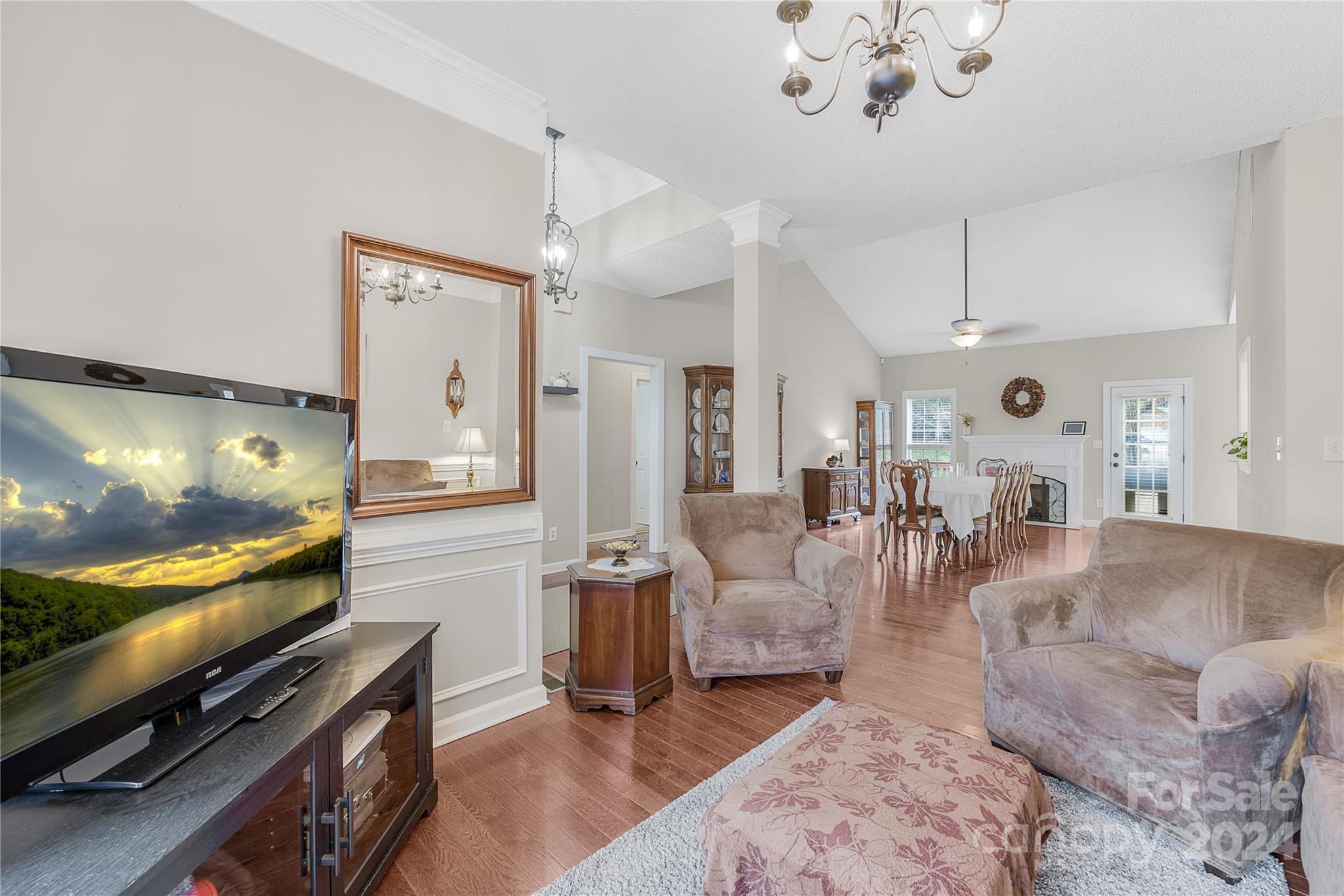 8034 Stevens Mill Road Matthews, NC 28104 - Photo 5 of 27 Gallery Image 5