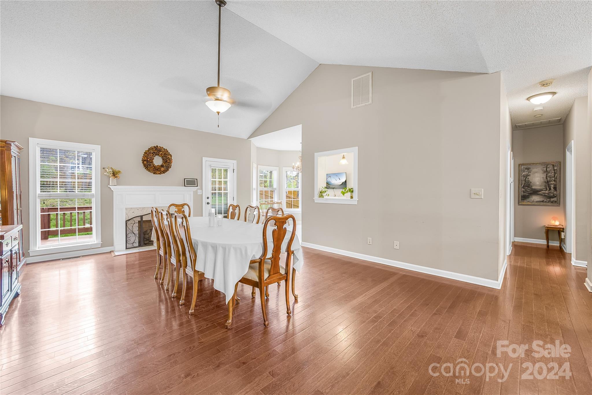 8034 Stevens Mill Road Matthews, NC 28104 - Photo 6 of 27 Gallery Image 6