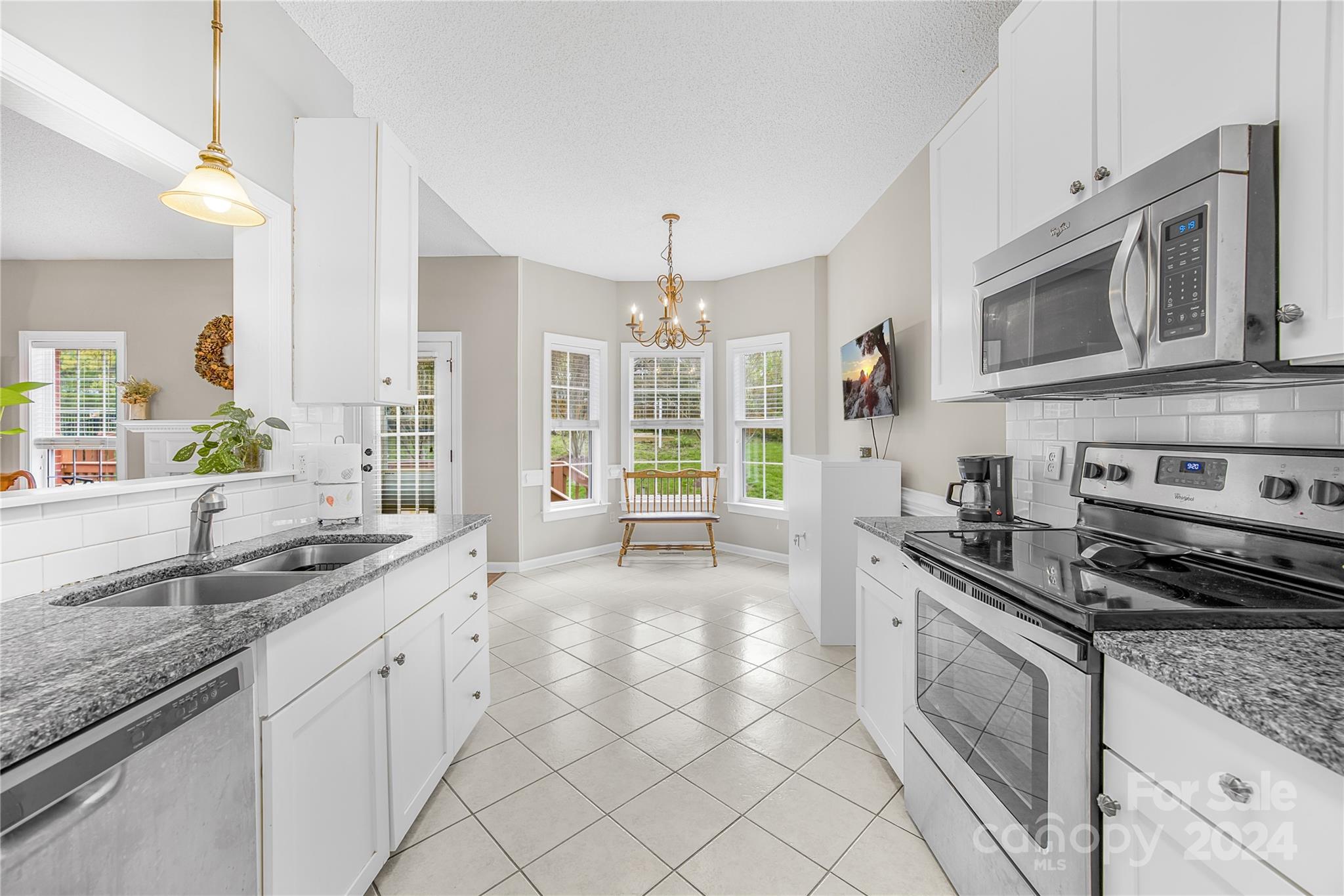 8034 Stevens Mill Road Matthews, NC 28104 - Photo 10 of 27 Gallery Image 10