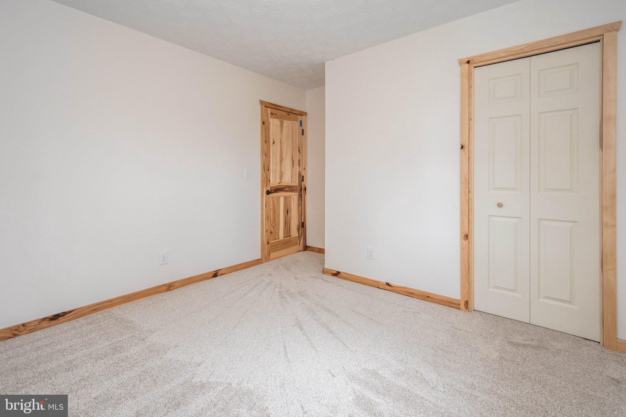 2155 Jennings Road Grantsville, MD 21536 - Photo 28 of 39 Bright and inviting bedroom.